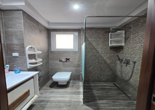 A louer un S+1 spacieux 75 m2  à Ain Zaghouan Nord - Bien immobilier à {"id":23,"country_id":219,"name":"TUNIS","slug":"tunis"} - Image 2 - Agence Immobilière Maison Plus Elite