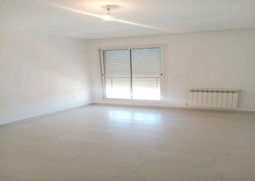 A vendre duplex cite Ennasr - Bien immobilier à {"id":1,"country_id":219,"name":"ARIANA","slug":"ariana"} - Agence Immobilière immo\'in